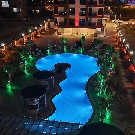 Apartament Emarine *